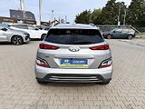 Hyundai Kona 65kWh-150KW POWER REZERVACE - náhled 6
