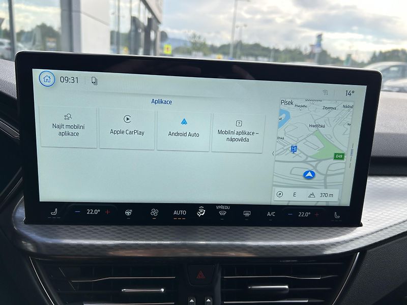 Ford Kuga Top Edition 2.5 PHEV 178kW - fotka 34 z 39