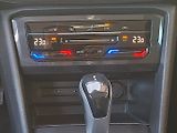 Volkswagen Tiguan (2022) 2.0TDI 110kW DSG LIFE - náhled 16
