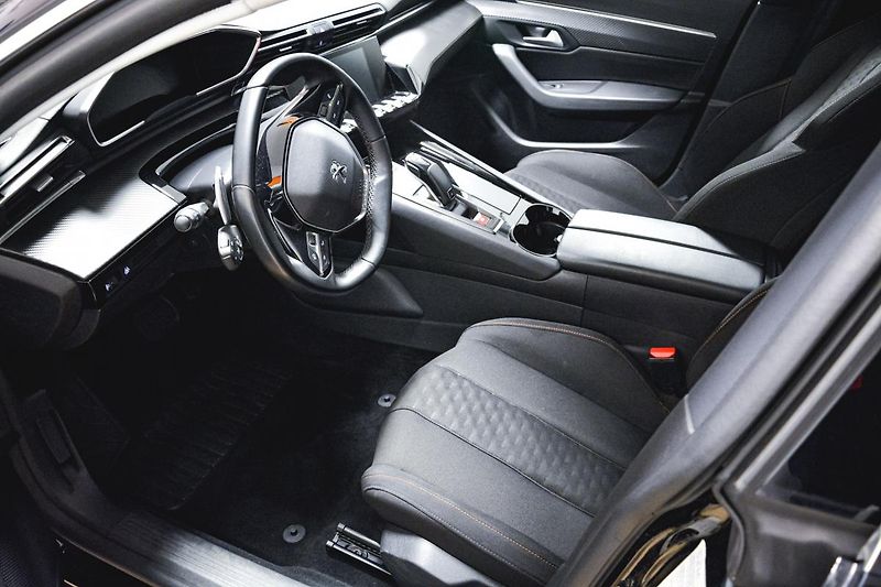Peugeot 508 (2020) SW 1.5 BlueHDi 96 kW Active S& - fotka 25 z 29