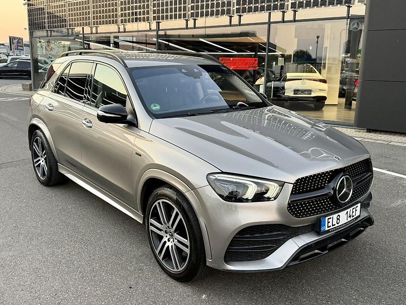 Mercedes-Benz GLE (2021) 350 de 4MATIC SUV - fotka 47 z 50