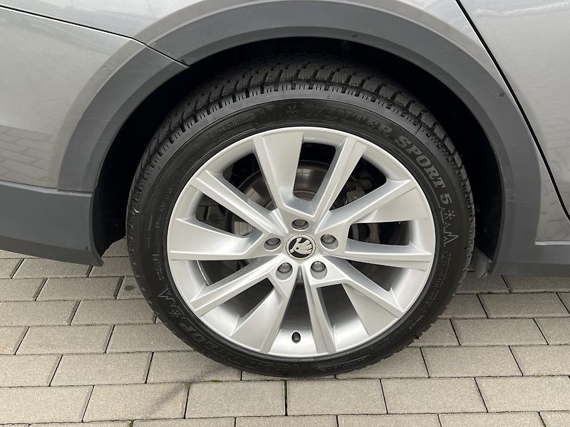 Škoda Octavia (2021) 2.0TDi 110KW SCOUT DSG - fotka 45 z 46