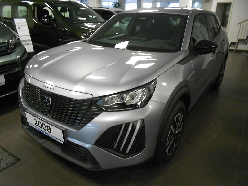 Peugeot 2008 BUSINESS Hybrid 110 e-DCS6 - fotka 1 z 6