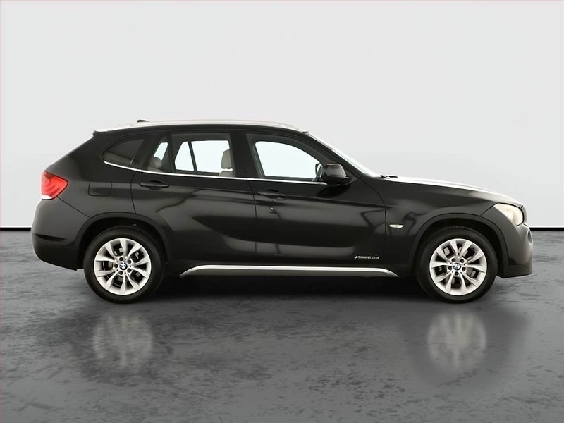 BMW X1 (2010) xDrive23d, Automat - fotka 6 z 21