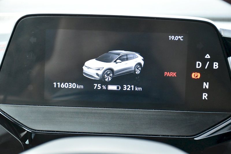 Volkswagen ID.4 (2023) GTX 220 kW 4x4 - fotka 16 z 33