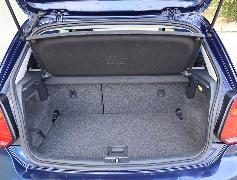 Volkswagen Polo (2013) 1.2 TSI, Serv.kniha - fotka 13 z 15