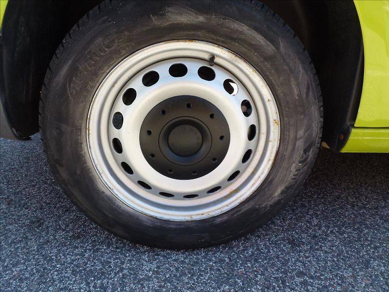 Volkswagen Caddy 1,9 TDI bez DPF - fotka 39 z 42