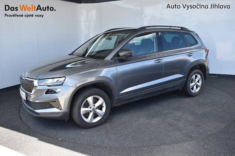 Škoda Karoq (2022) 1.5TSI 110kW DSG, LED,Závěs - fotka 24 z 28