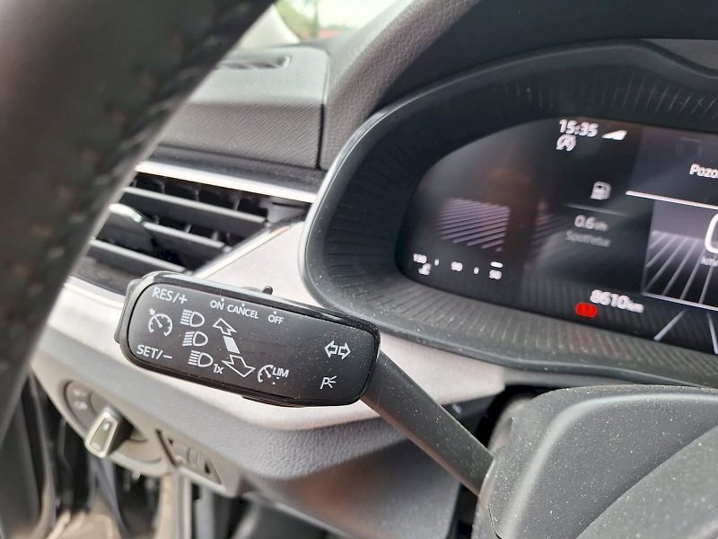 Škoda Kamiq (2025) 1.0 TSI / 85 kW / 6MP / TOP SE - fotka 16 z 30
