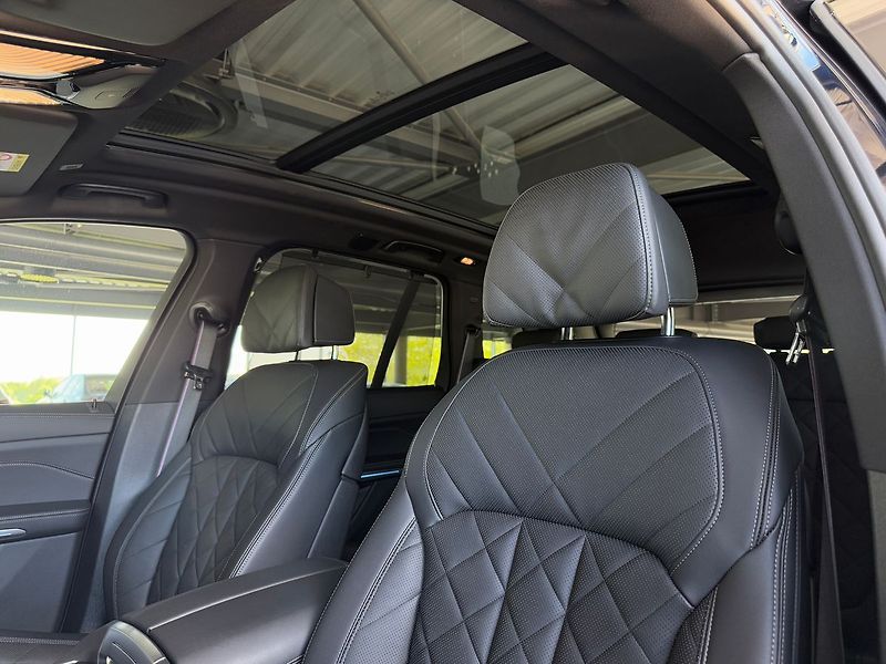 BMW X5 30d xDrive,Nezávislé,Ventilace - fotka 14 z 31