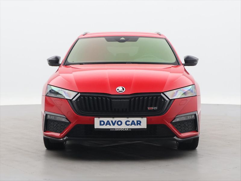 Škoda Octavia 2,0 TSI 180kW DSG CZ RS LED - fotka 2 z 31