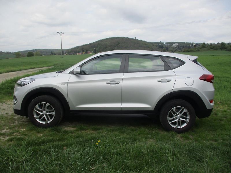 Hyundai Tucson 1.6 GDi 99kW*70tkm*KRÁSNÝ STAV - fotka 10 z 41