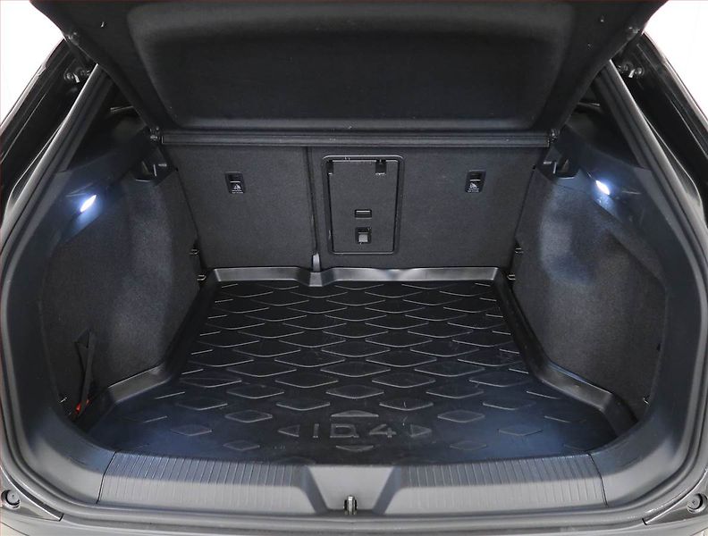 Volkswagen ID.4 (2021) Pro Perf. (82 kWh), SoH 89% - fotka 14 z 28