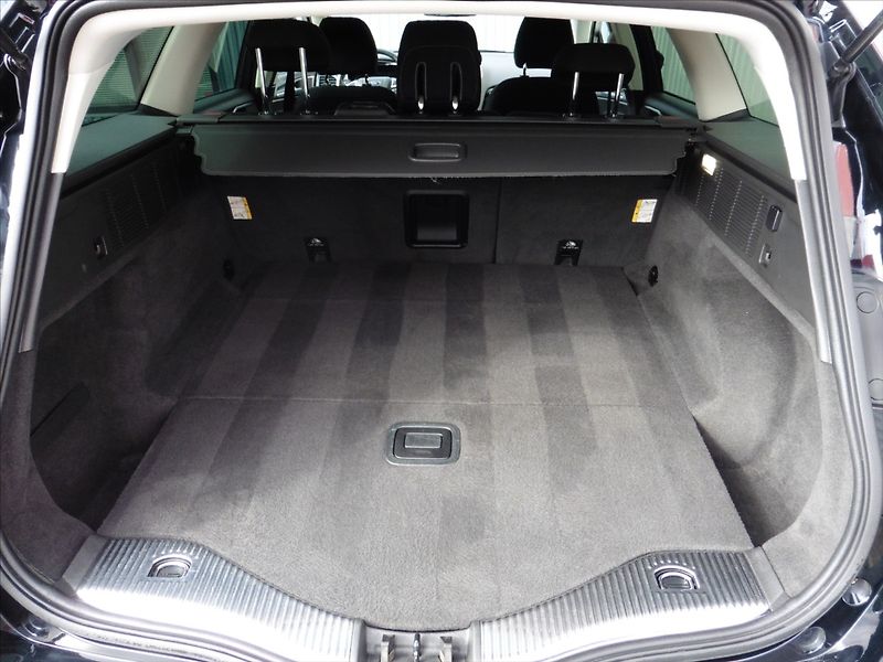 Ford Mondeo 2,0 TDCi Combi Titanium - fotka 14 z 16