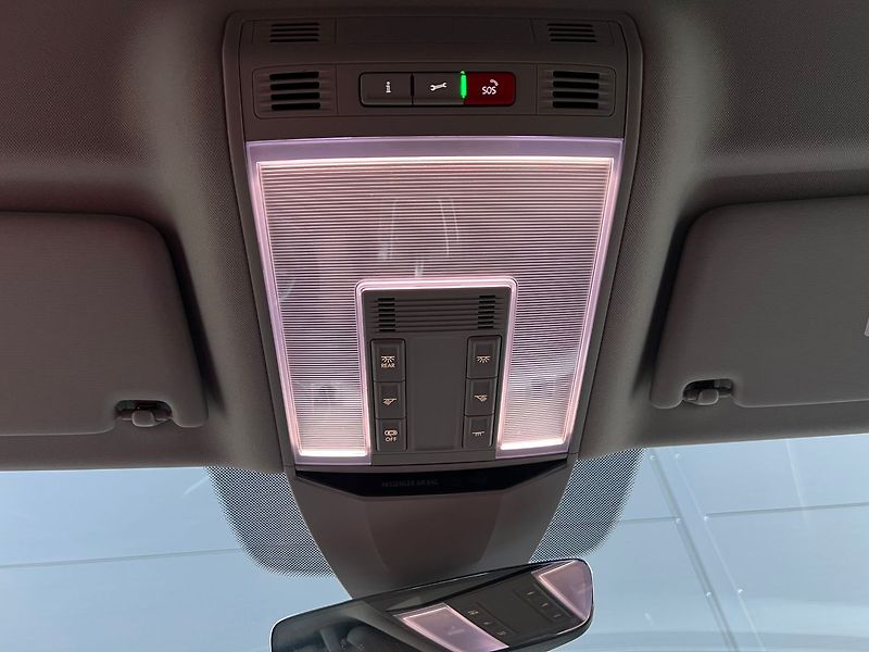 Volkswagen Passat (2020) 2.0 TDI-DSG-ELEGANCE - fotka 43 z 49