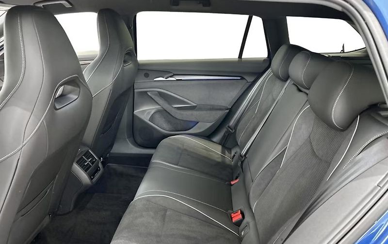 Škoda Superb Sportline 2.0 TSI 4x4 Tažné - fotka 5 z 17