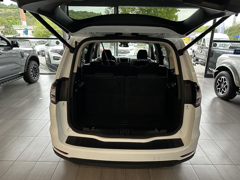 Ford Galaxy Titanium 2.5i HEV 190k aut. - fotka 7 z 33