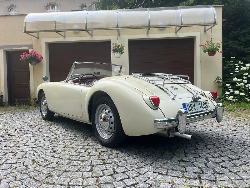 MG Ostatní MGA 1500 Roaster - fotka 3 z 41