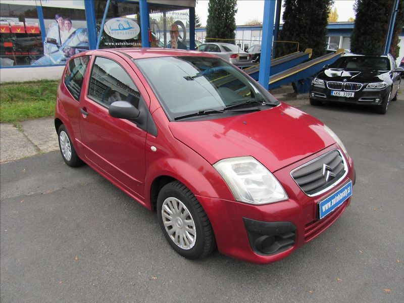 Citroën C2 1,1 i 44kW - fotka 3 z 25