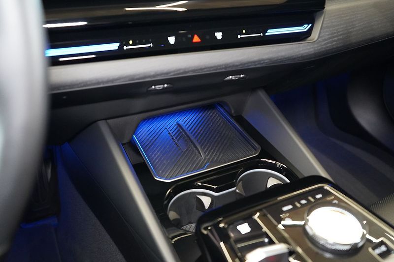 BMW Řada 5 540d xDrive, M Pro, Ventilace - fotka 37 z 46