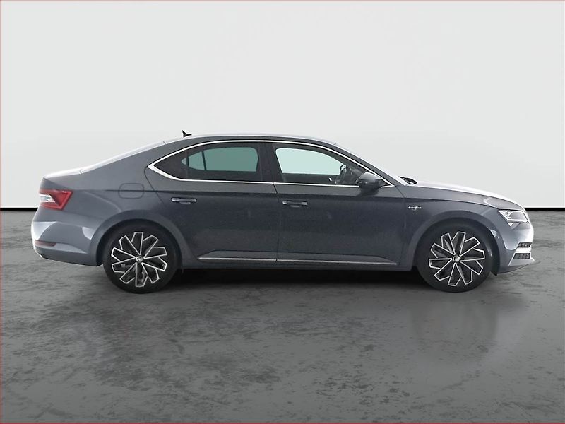 Škoda Superb (2020) Laurin&Klement 2.0 TDI - fotka 6 z 19