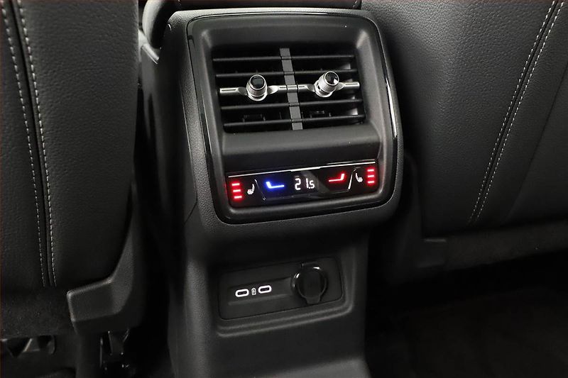 Škoda Kodiaq (2025) 2.0 TDI, SPORTLINE, 4X4 - fotka 22 z 27