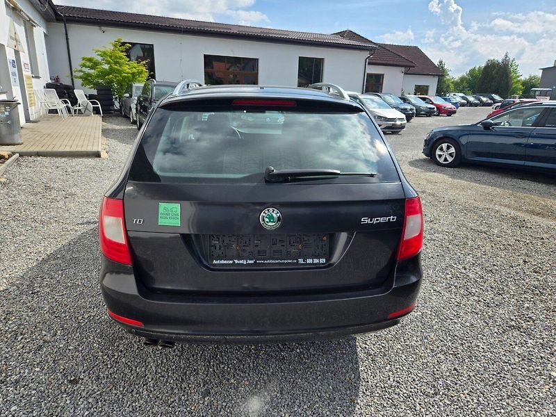 Škoda Superb (2011) 2.0 TDI Serviska Rozvody - fotka 5 z 48