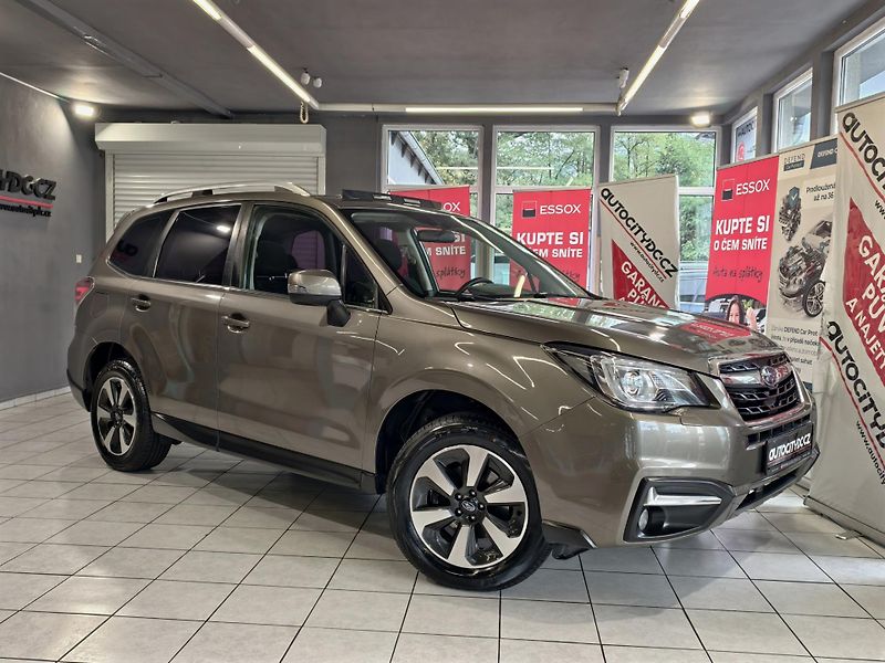 Subaru Forester 2.0 i 110kW 4x4, PANORAMA, LED - fotka 21 z 22