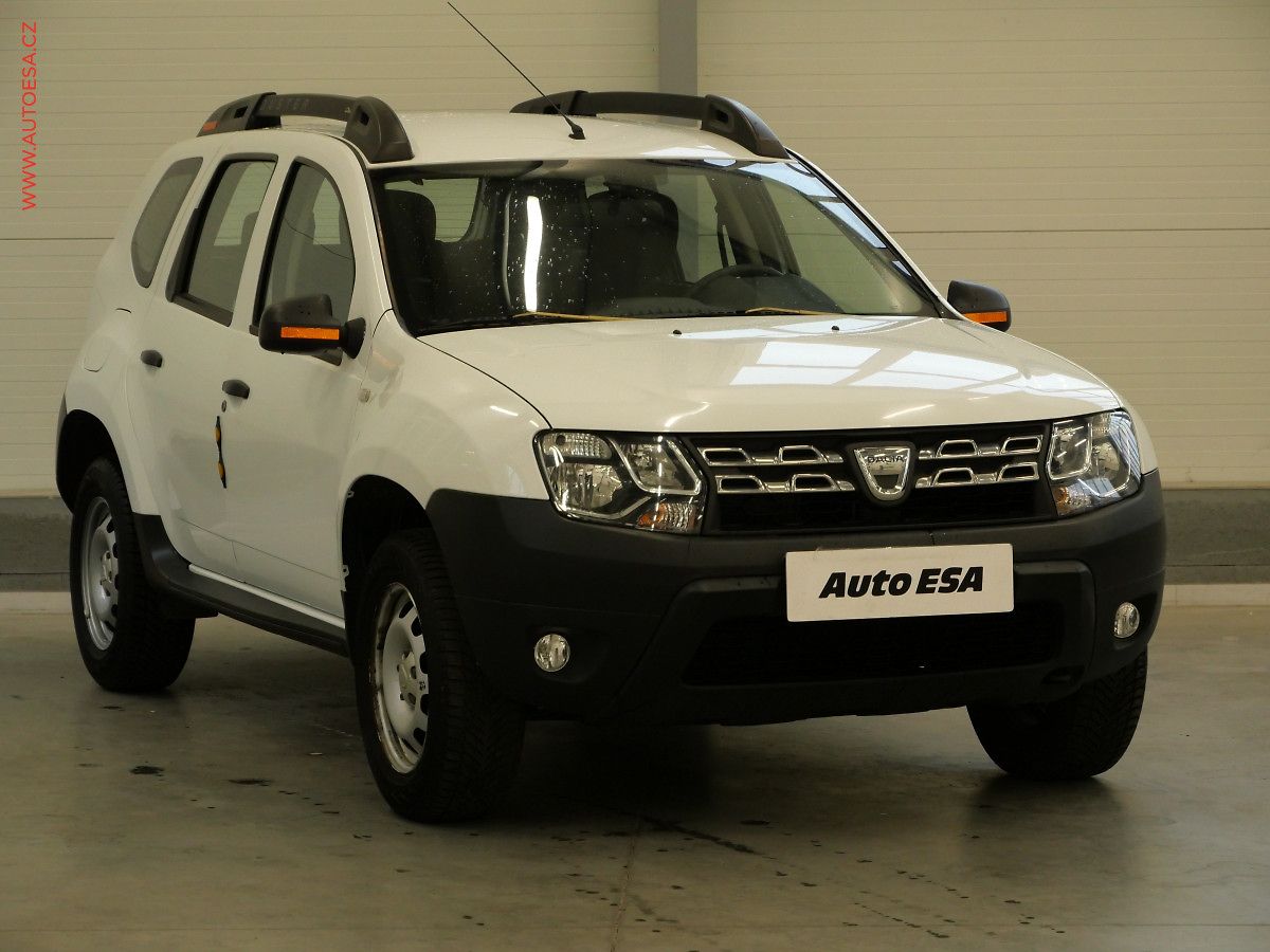 Dacia Duster 1.6i, 1.maj,ČR, AC, park