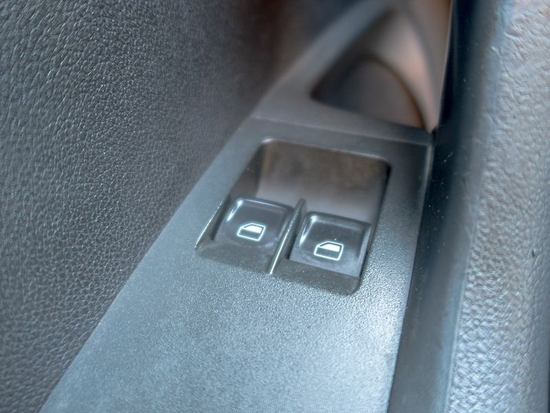 Škoda Octavia (2014) ČR 1.2TSI – 2x PNEU - fotka 20 z 38