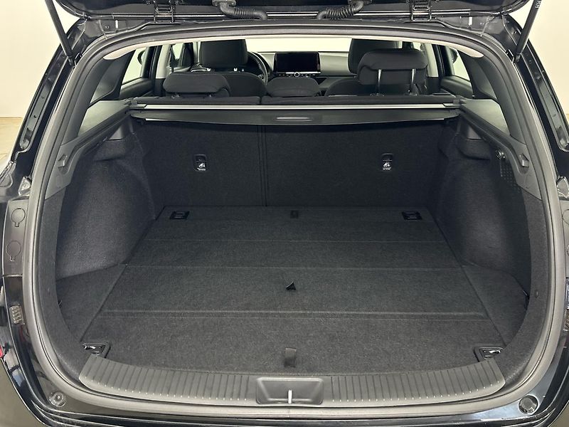 Hyundai i30 Smart DCT - fotka 10 z 26