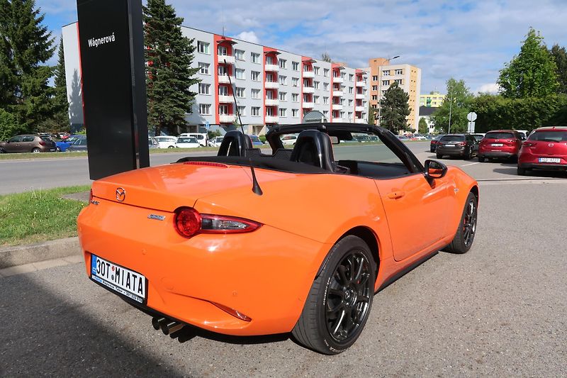 Mazda MX-5 2,0 G184 30th Anniversary - fotka 8 z 34