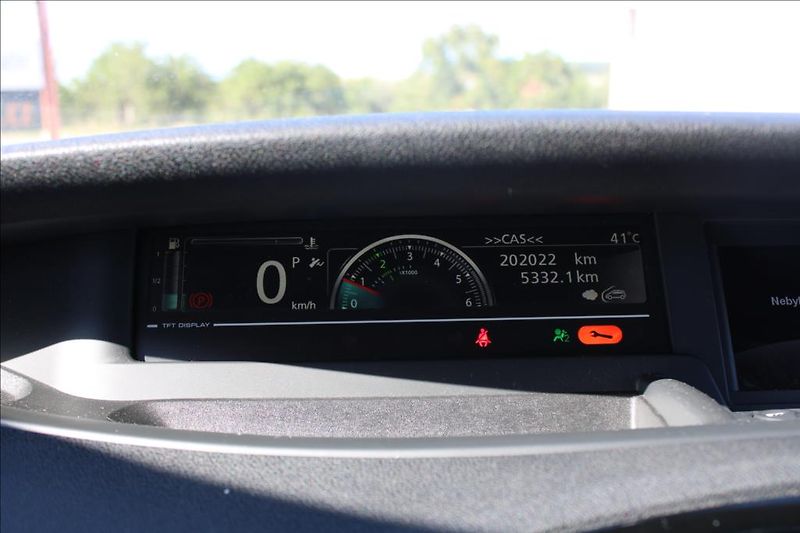 Renault Scénic 1,5 DCi  AUTOMAT, STK 12/2027 - fotka 16 z 33
