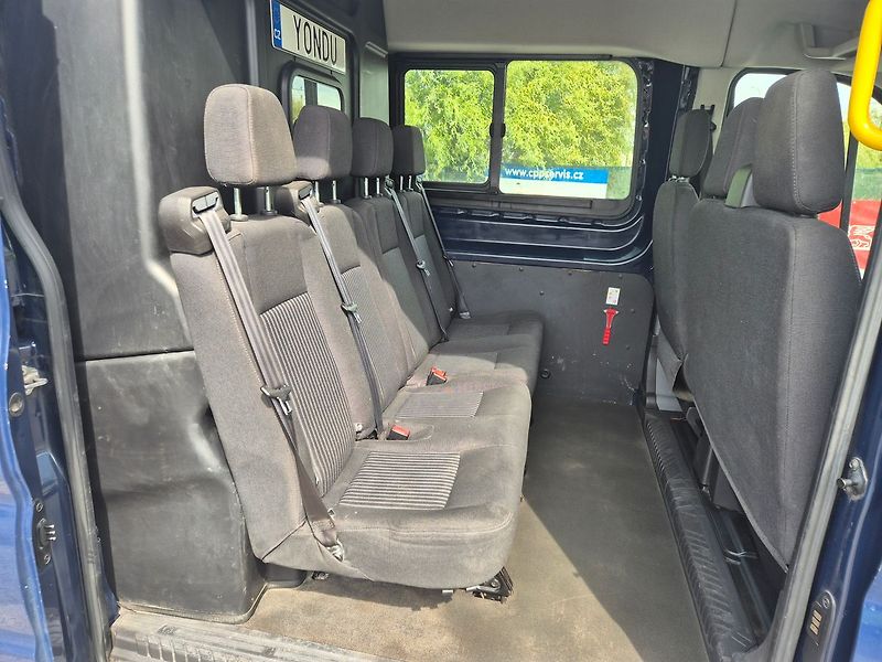 Ford Transit 2,2 TDCi, CZ, 7 míst, L3 - fotka 10 z 21