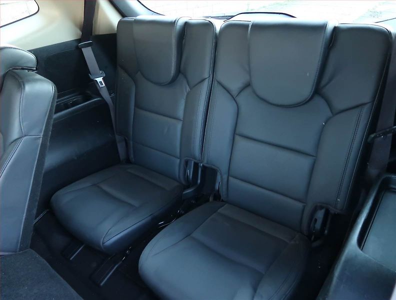 Kia Carens (2015) 1.7 CRDi, 7 míst, Serv.kniha - fotka 16 z 24