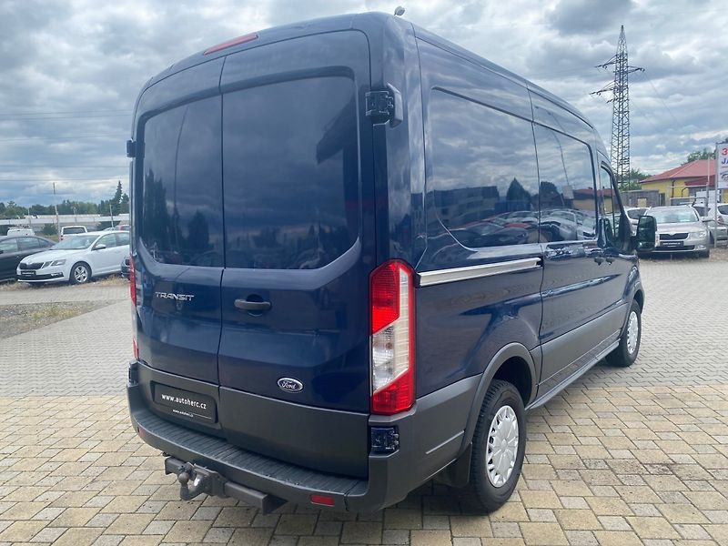 Ford Transit (2015) 2.2 TDCi - fotka 4 z 14
