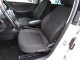 Škoda Rapid (2014) 1.6 TDi, ČR, AC, STK3/28 - náhled 9