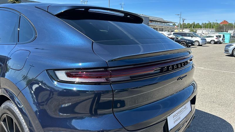 Porsche Cayenne (2026) E-Hybrid Coupé - fotka 14 z 30