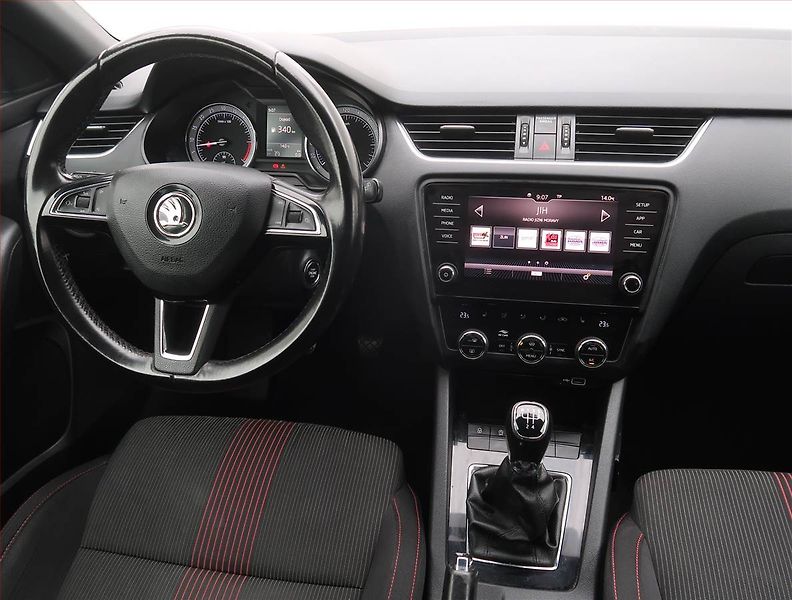 Škoda Octavia (2020) Style 1.6 TDI, Serv.kniha - fotka 7 z 25