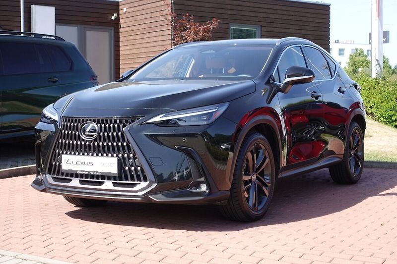 Lexus NX 350h NX350h Prestige 4x4 - fotka 2 z 36