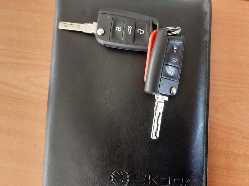 Škoda Rapid (2016) 1.2 TSi ACTIV - fotka 23 z 35