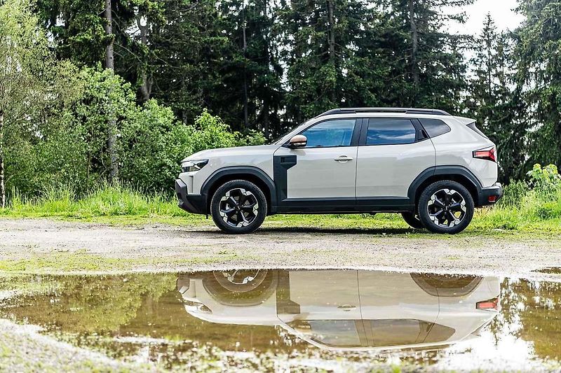 S Dacií Duster jsme vyjeli až na vrchol Ještědu