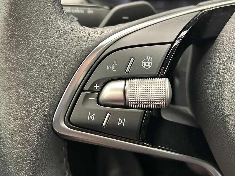 Škoda Kamiq 1.5 TS Top selection - fotka 23 z 27