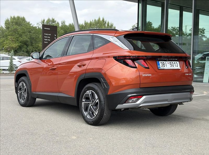 Hyundai Tucson 1,6 T-GDI  FL Smart - fotka 2 z 25