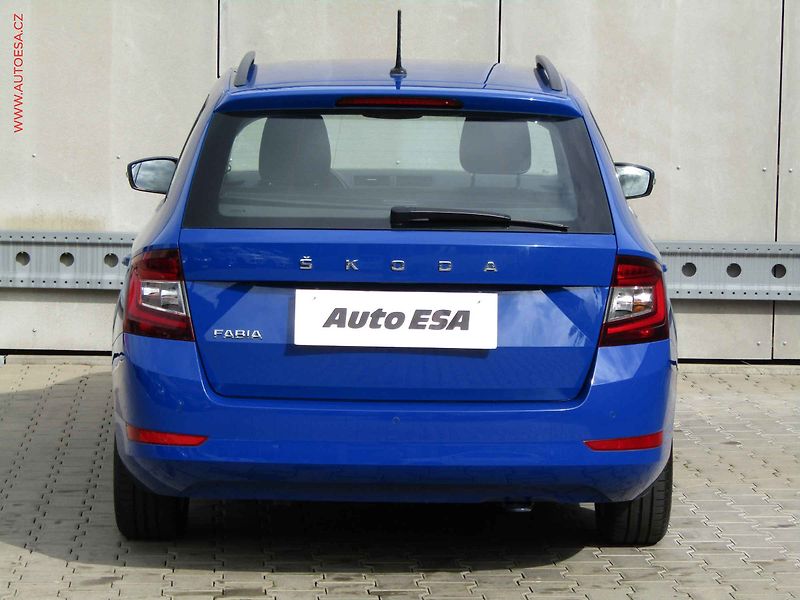 Škoda Fabia (2021) 1.0 TSI, ČR, Style - fotka 5 z 19