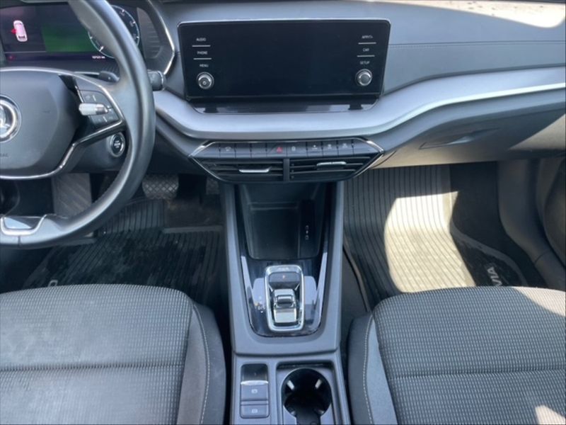Škoda Octavia 2,0 TDI Ambition 4x4 DSG - fotka 10 z 11