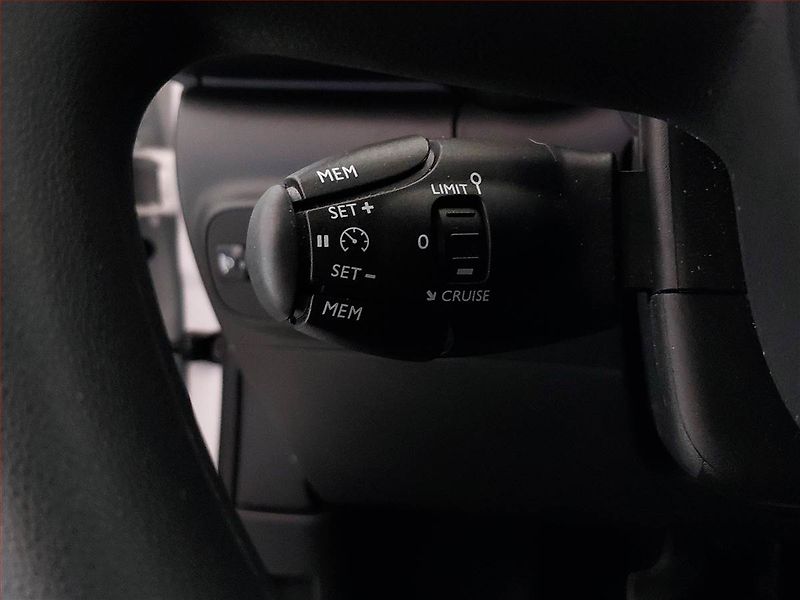 Citroën C3 (2023) 1.2 PureTech, Serv.kniha, Kůže - fotka 15 z 18