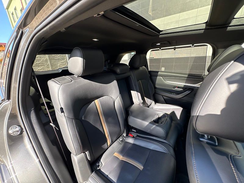 Mazda CX-80 3.3D HOMURA PLUS|AWD|7míst|DPH - fotka 40 z 56