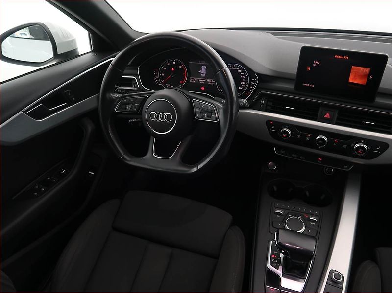 Audi A4 (2018) 40 TFSI, Automat, Navi - fotka 7 z 24