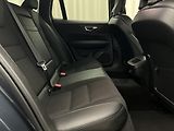 Volvo V60 B4 MOMENTUM AUT  - náhled 21